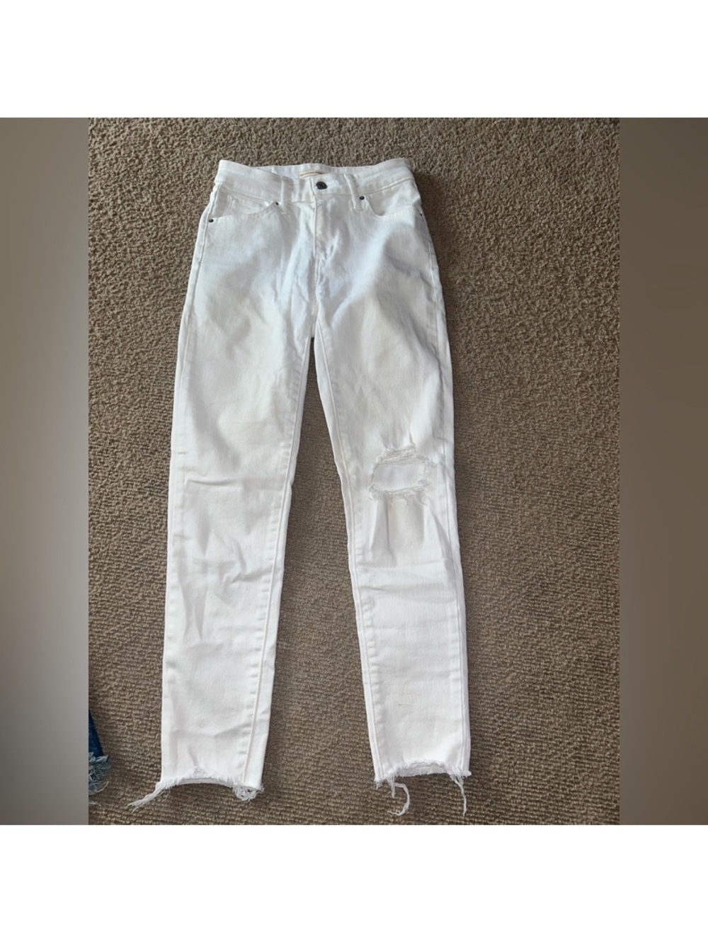 Levi's 721 High Rise Skinny Ankle Jeans in White